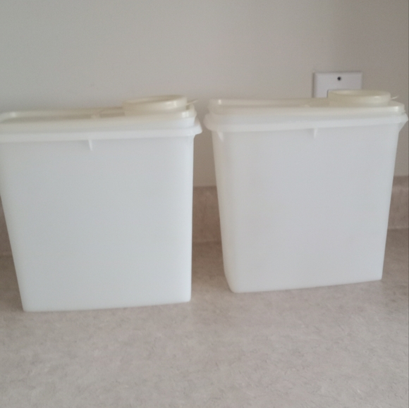 Tupperware - Picture 4 of 5